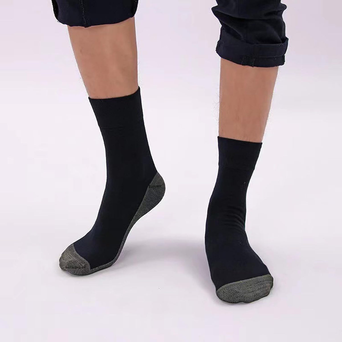 20 Pairs Crew Athletic Socks for Men Moisture Wicking Cushion Crew Socks for Sport Running Traveling