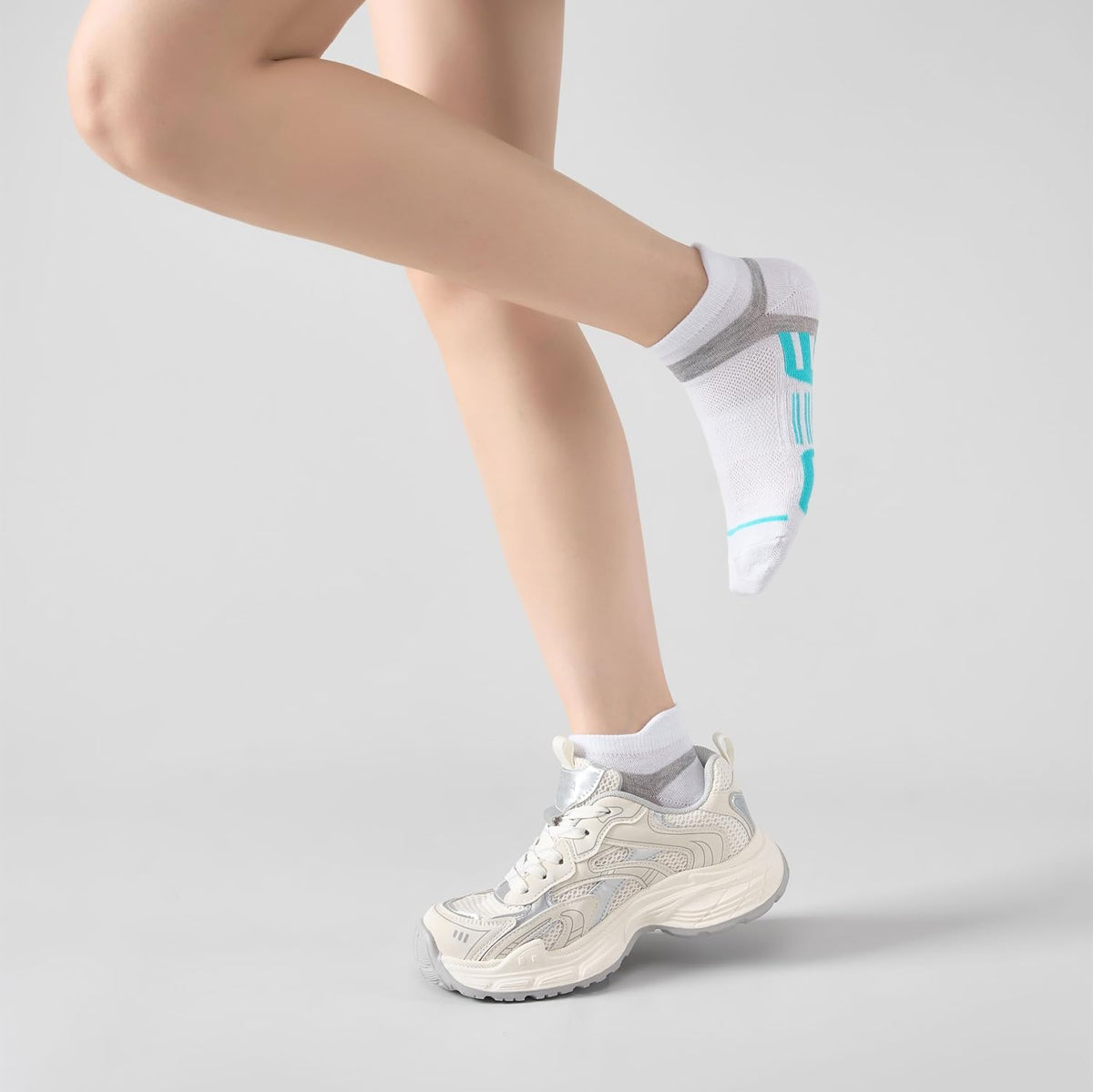 shnn 15 Pairs Womens Ankle Socks Lightweight Breathable Casual Low Cut Socks for Women With Heel Tab